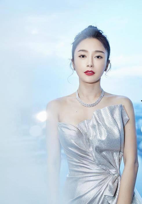 明星爆料秦岚是哪一期视频,揭秘明星背后的故事 第1张 明星爆料秦岚是哪一期视频,揭秘明星背后的故事 第1张